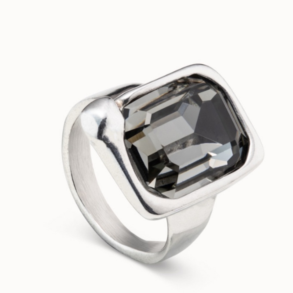 *Rectangular shape ring with gray crystal - Picture 5 of 10